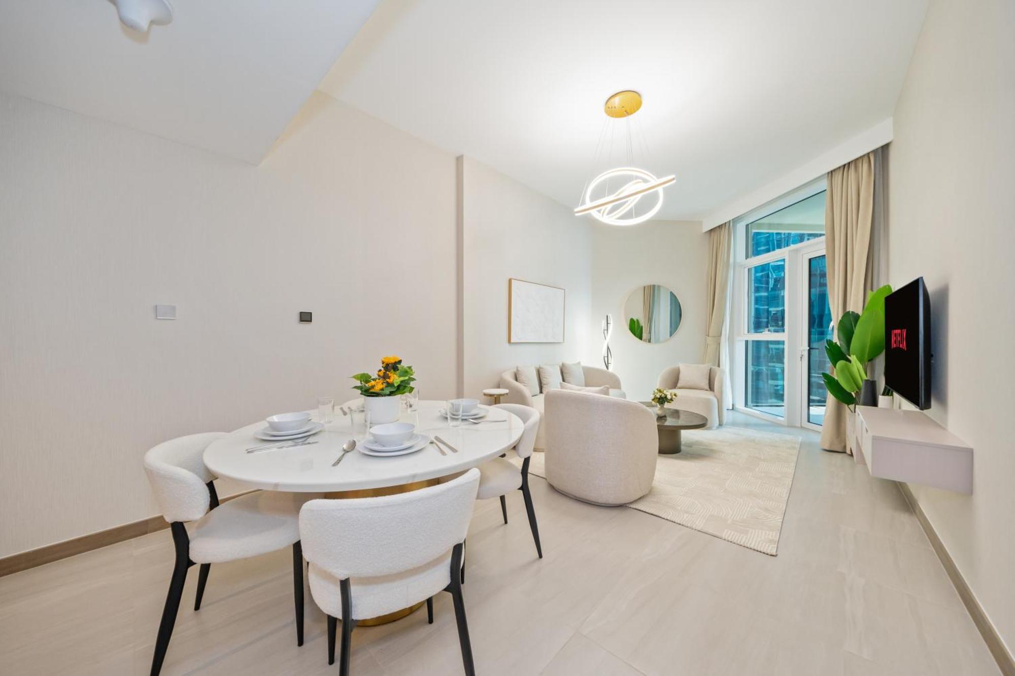 Apartment Bright & Beautiful 1-br Missoni Urban Oasis